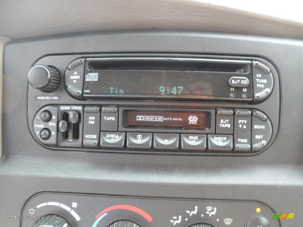 2003 Dodge Ram 1500 SLT Quad Cab 4x4 Controls Photo #50472481