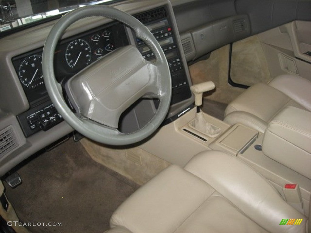 Natural Beige Interior 1993 Cadillac Allante Convertible Photo #50472637