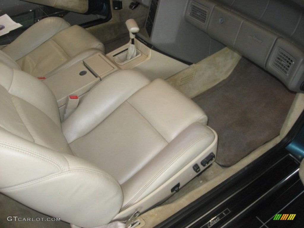 Natural Beige Interior 1993 Cadillac Allante Convertible Photo #50472844