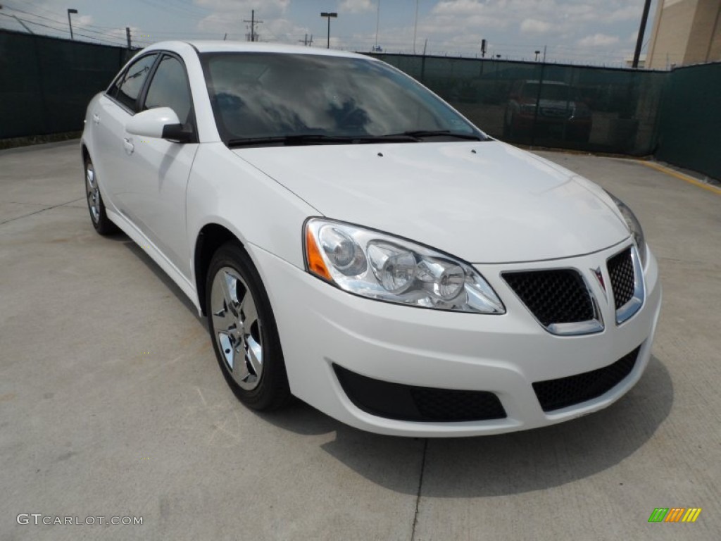 2010 G6 Sedan - Summit White / Ebony photo #1