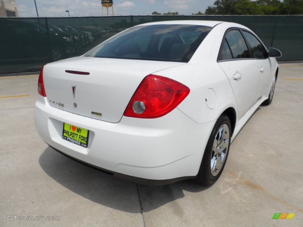 2010 G6 Sedan - Summit White / Ebony photo #3