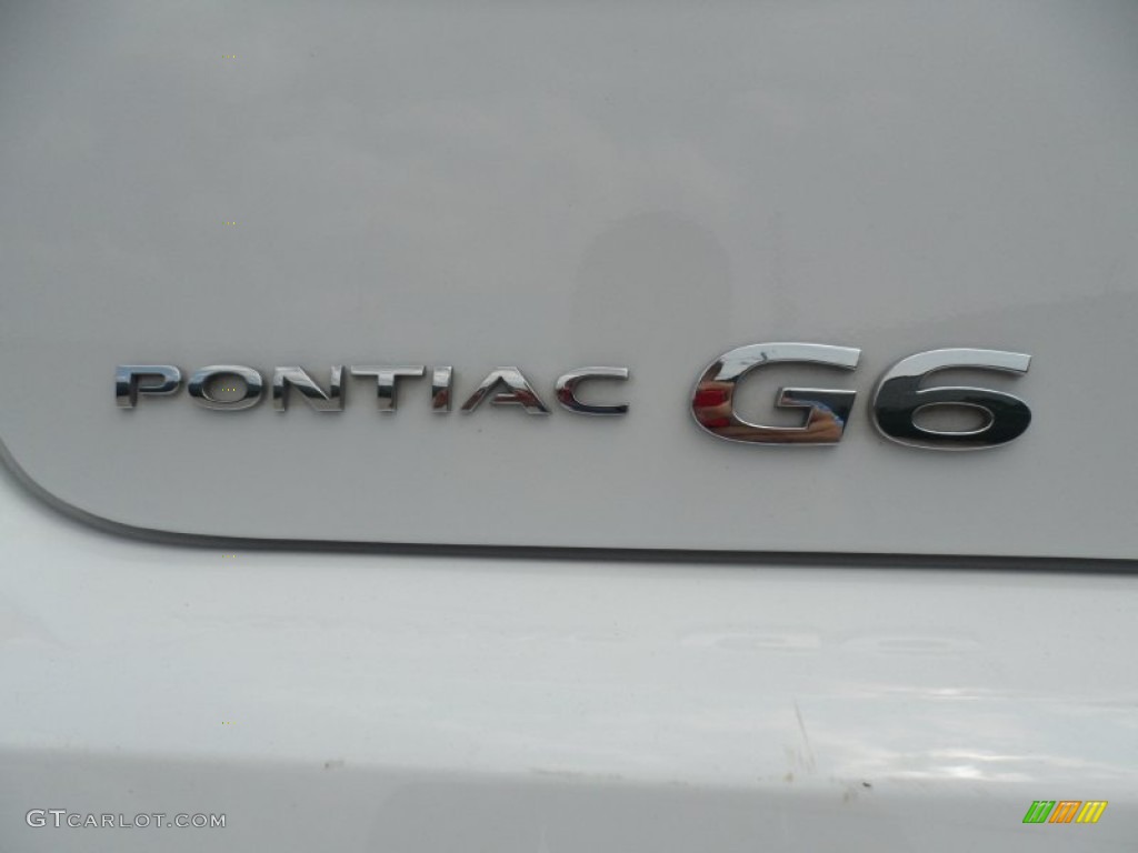 2010 G6 Sedan - Summit White / Ebony photo #22