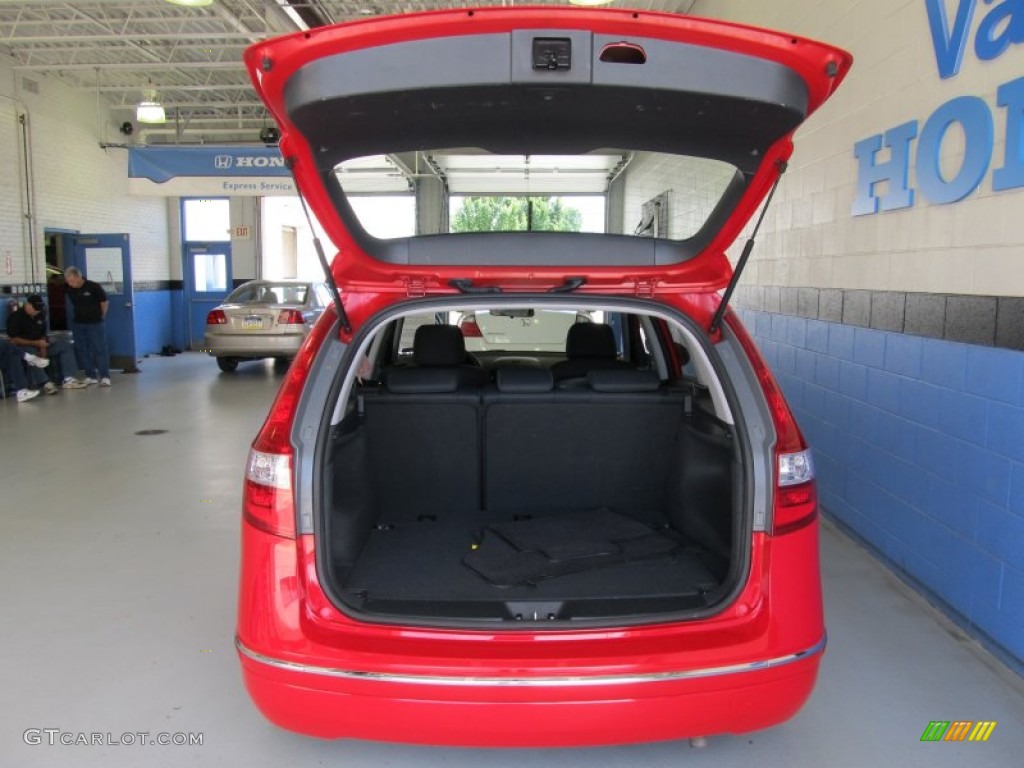 2009 Elantra Touring - Chilipepper Red / Black photo #4