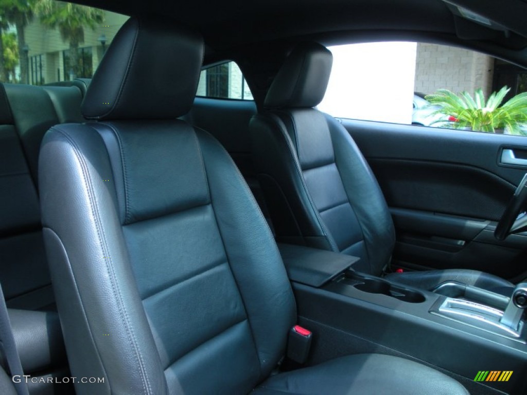 2007 Mustang V6 Premium Coupe - Black / Dark Charcoal photo #15