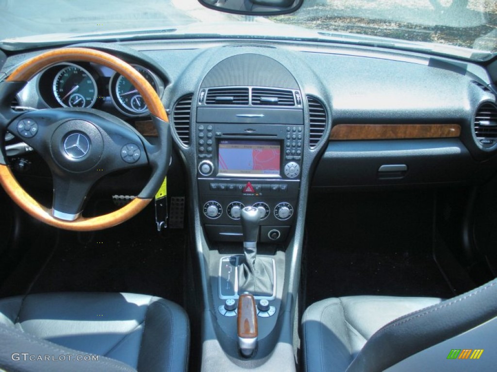 2009 Mercedes-Benz SLK 350 Roadster Black Dashboard Photo #50478424