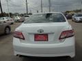 Super White - Camry SE Photo No. 4