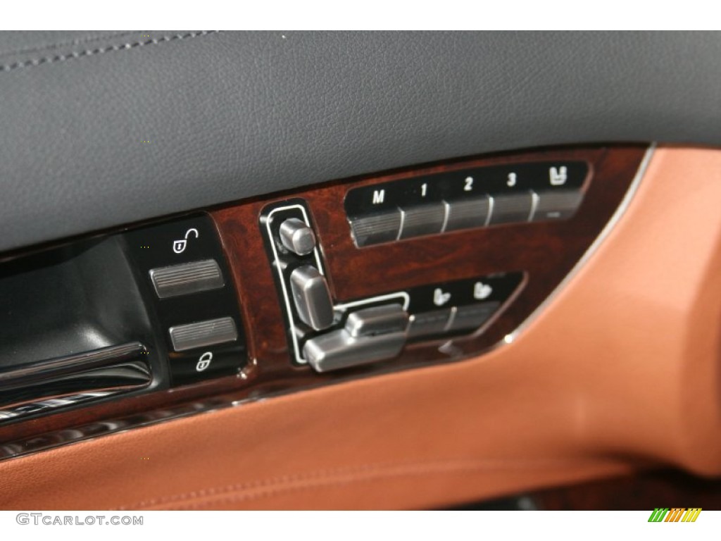 2008 Mercedes-Benz CL 550 Controls Photo #50479687