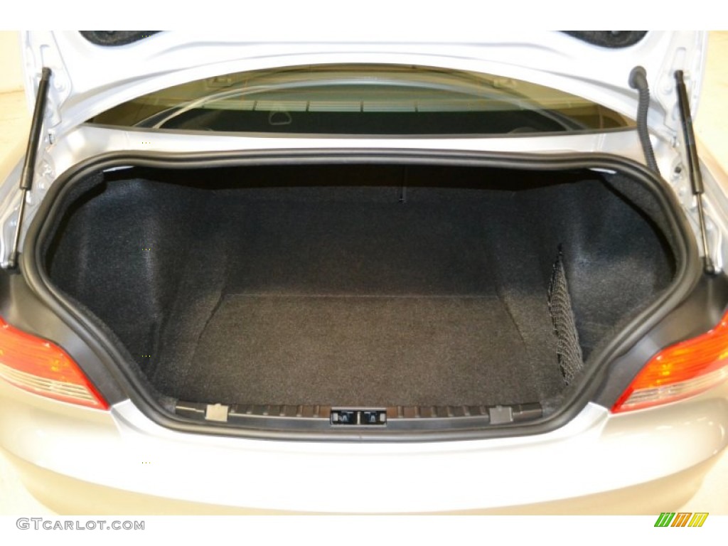2008 BMW 1 Series 135i Coupe Trunk Photo #50480838