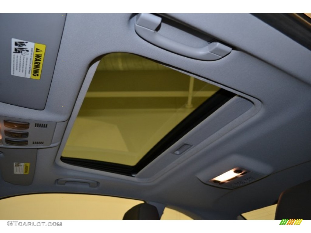 2008 1 Series 135i Coupe - Titanium Silver Metallic / Black photo #19