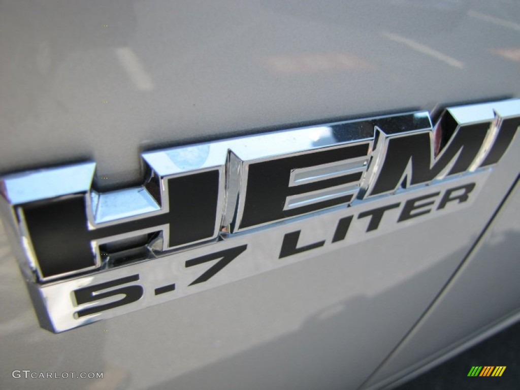 2011 Ram 1500 Sport Quad Cab - Bright Silver Metallic / Dark Slate Gray photo #6