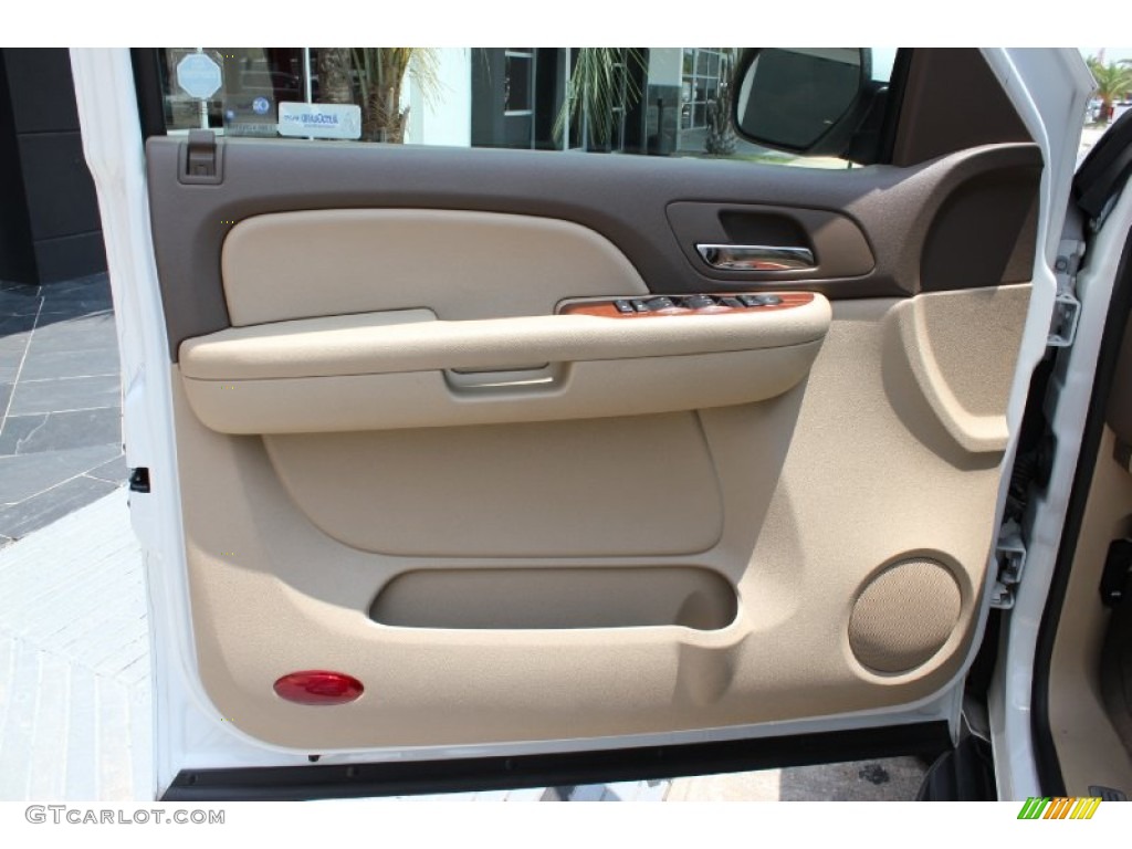 2007 GMC Yukon SLE Door Panel Photos