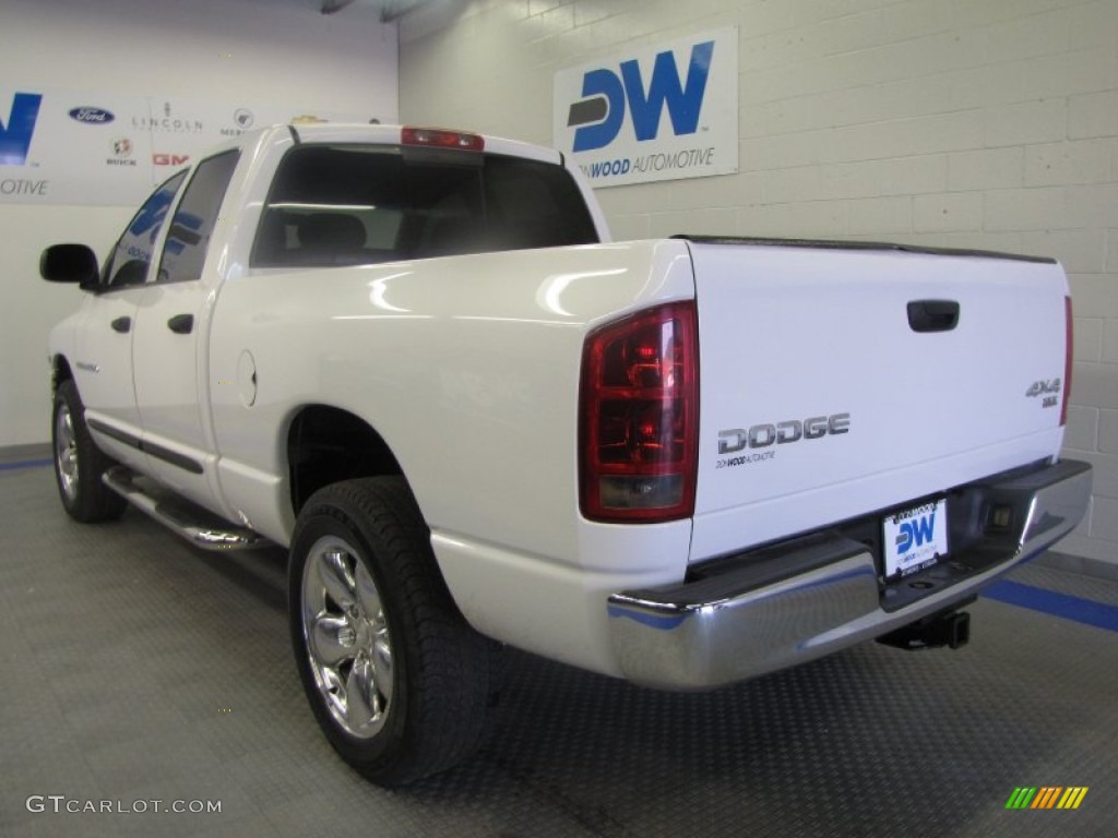 2004 Ram 1500 SLT Quad Cab 4x4 - Bright White / Dark Slate Gray photo #3