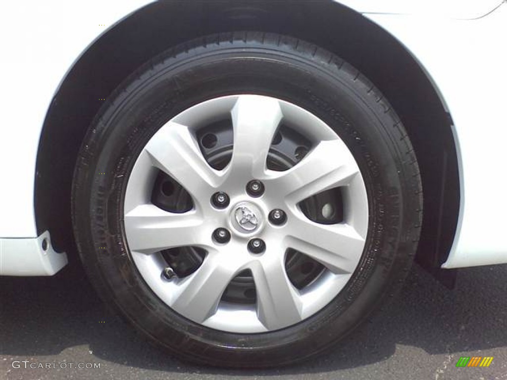 2011 Camry  - Super White / Bisque photo #3