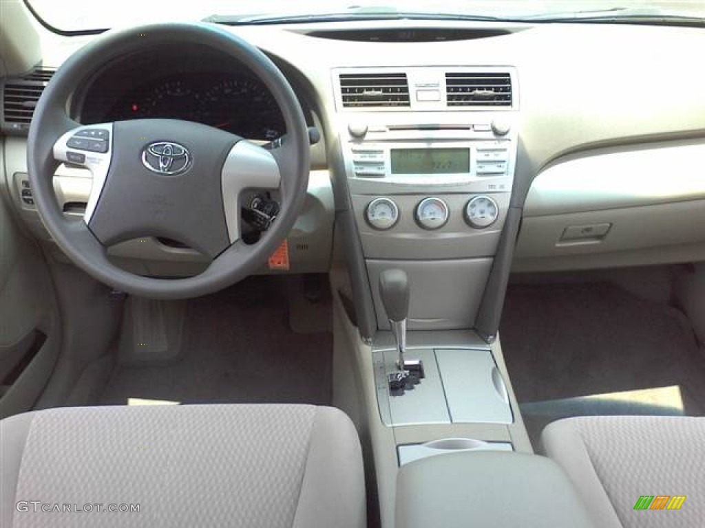 2011 Camry  - Super White / Bisque photo #5