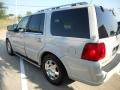 2006 Cashmere Tri-Coat Lincoln Navigator Ultimate  photo #5