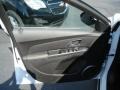 Summit White - Cruze LT Photo No. 12
