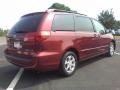 2005 Salsa Red Pearl Toyota Sienna LE  photo #16