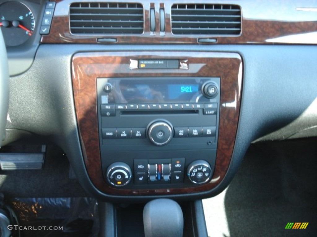 2011 Impala LT - Black / Ebony photo #18