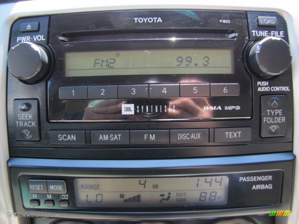 2007 Toyota 4Runner SR5 4x4 Controls Photo #50491978