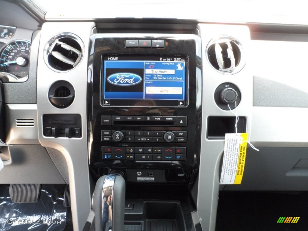 2011 Ford F150 Platinum SuperCrew Controls Photo #50497024