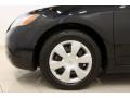 Black - Camry LE Photo No. 17