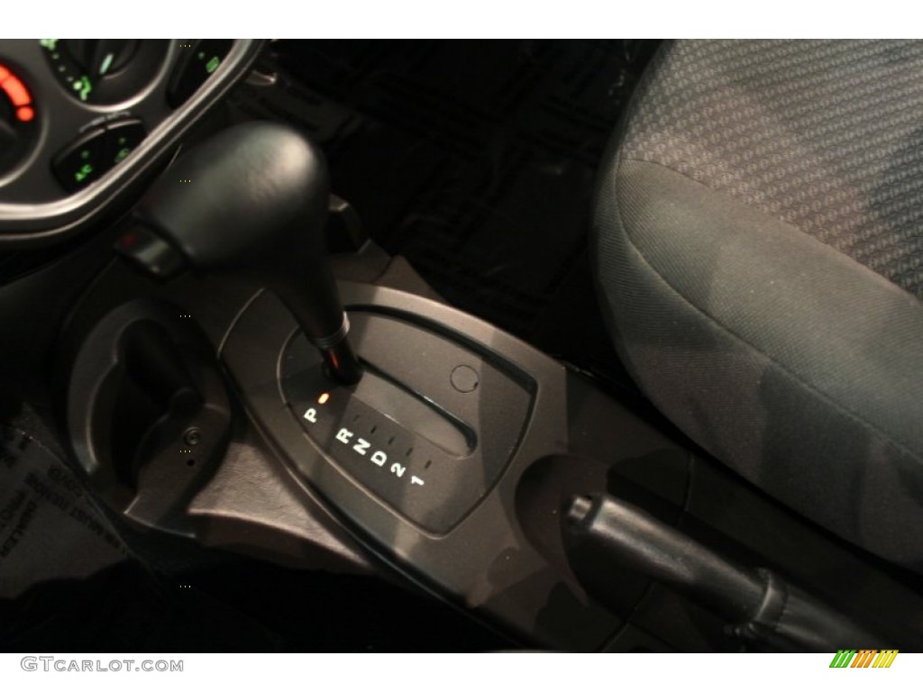 2007 Ford Focus ZX5 SE Hatchback 4 Speed Automatic Transmission Photo #50498846
