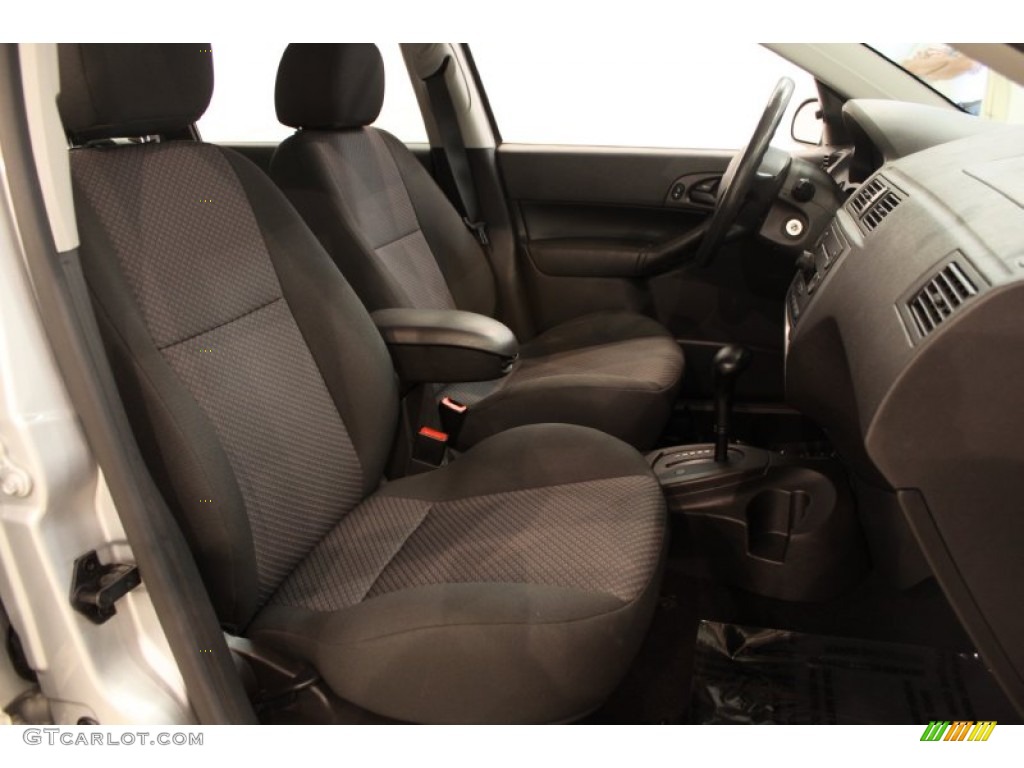 Charcoal Interior 2007 Ford Focus ZX5 SE Hatchback Photo #50498858