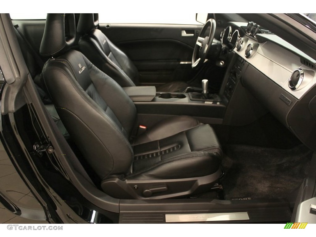 Dark Charcoal Interior 2005 Ford Mustang Saleen S281 Supercharged Coupe Photo #50499089