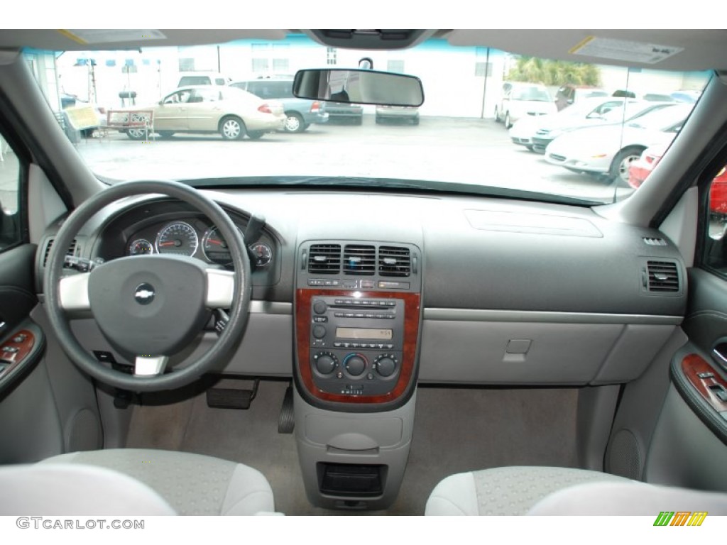 2005 Chevrolet Uplander LS Medium Gray Dashboard Photo #50499764