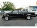 1995 Black Chevrolet S10 LS Extended Cab  photo #2