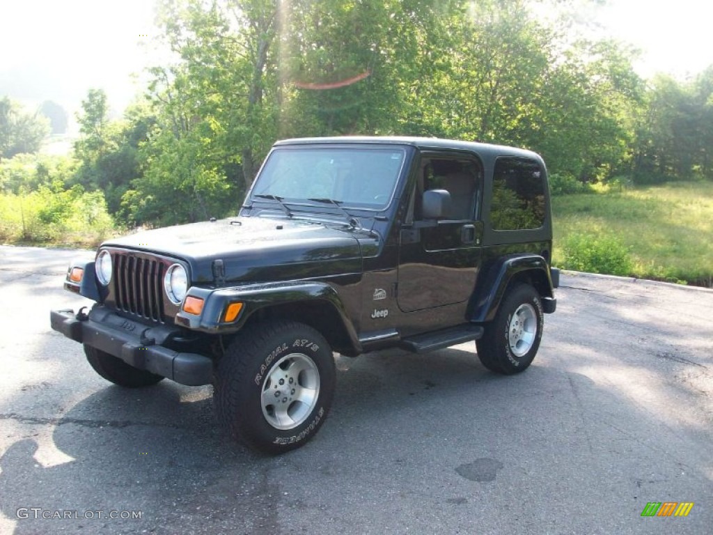 2003 Wrangler Sahara 4x4 - Black Clearcoat / Dark Slate Gray photo #1