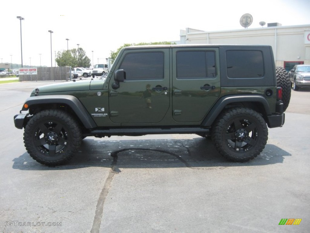 2009 Wrangler Unlimited X 4x4 - Jeep Green Metallic / Dark Slate Gray/Medium Slate Gray photo #8