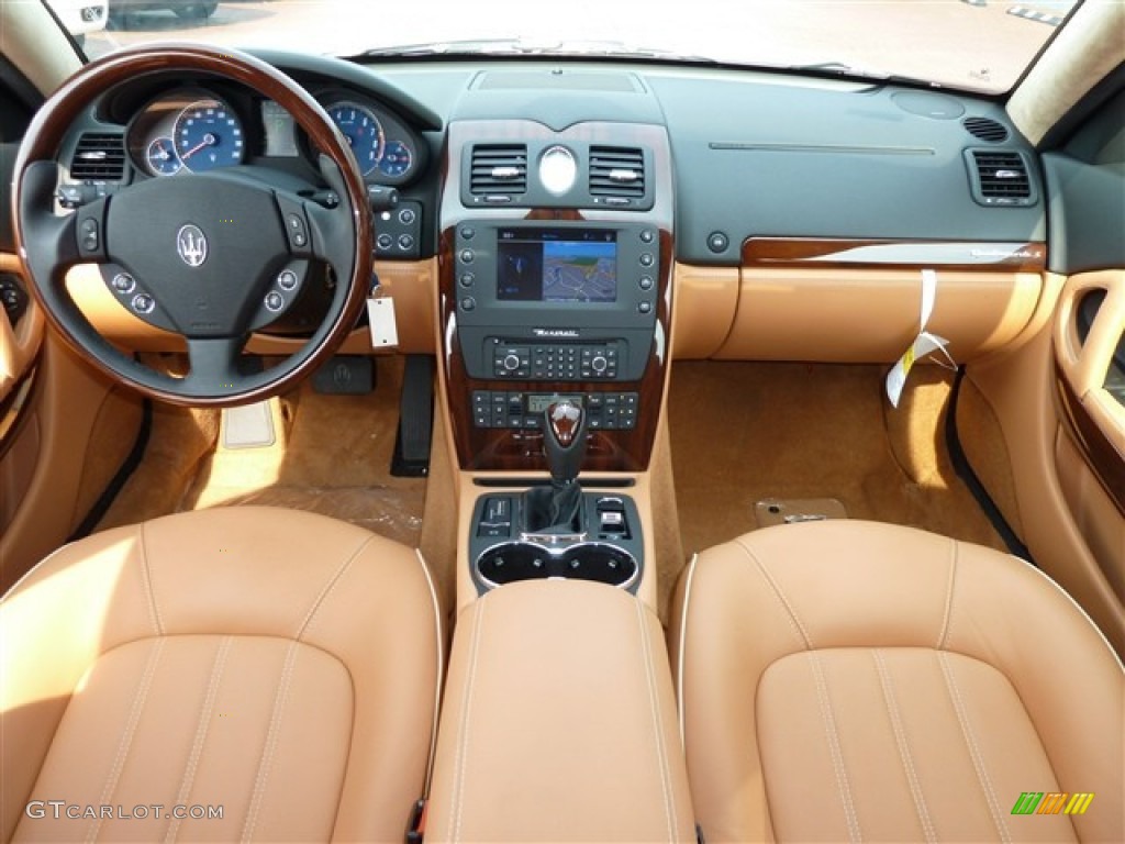 2011 Maserati Quattroporte S Cuoio Dashboard Photo #50502952