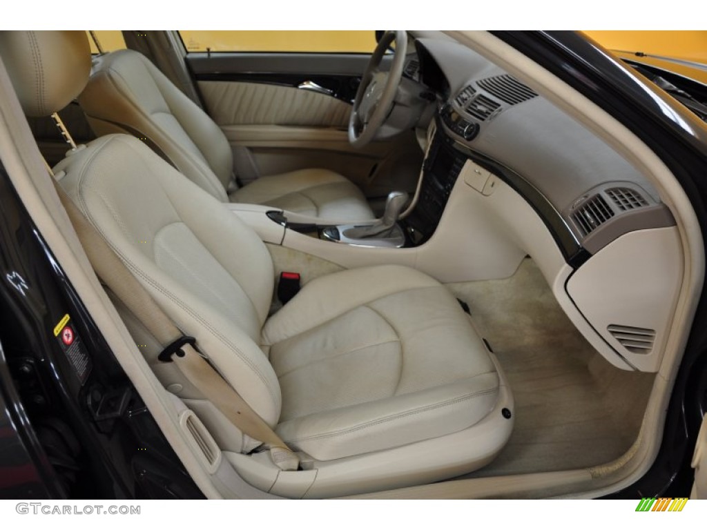 Stone Interior 2004 Mercedes-Benz E 500 4Matic Wagon Photo #50505565