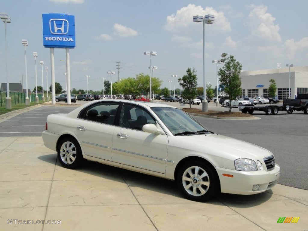 2006 Optima EX V6 - White / Gray photo #3