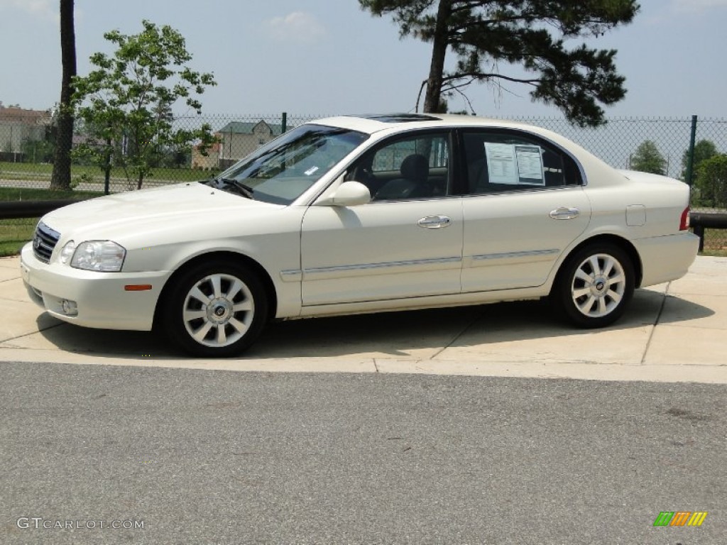 2006 Optima EX V6 - White / Gray photo #11
