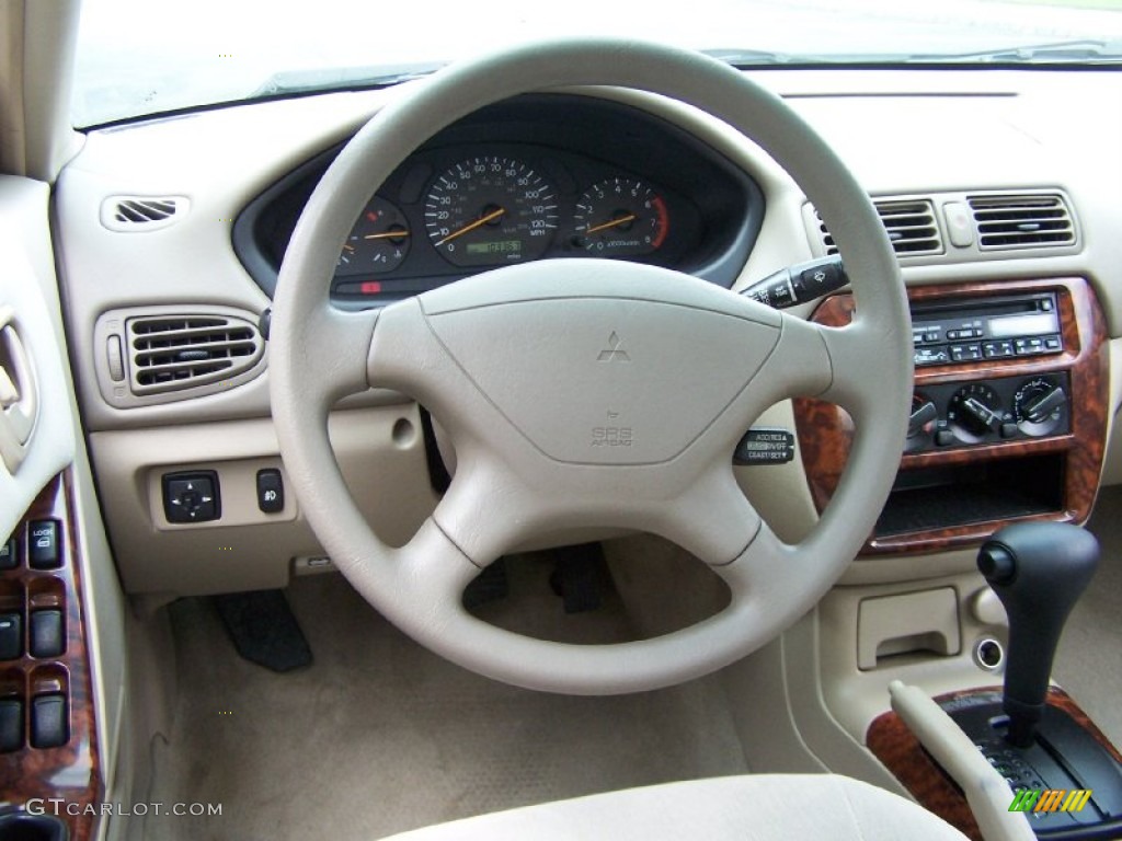 2001 Mitsubishi Galant ES Tan Dashboard Photo #50506966