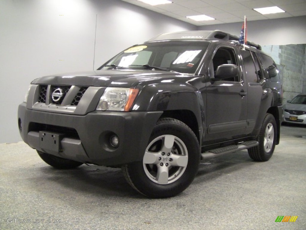 2005 Xterra SE - Night Armor Pearl / Steel/Graphite photo #1