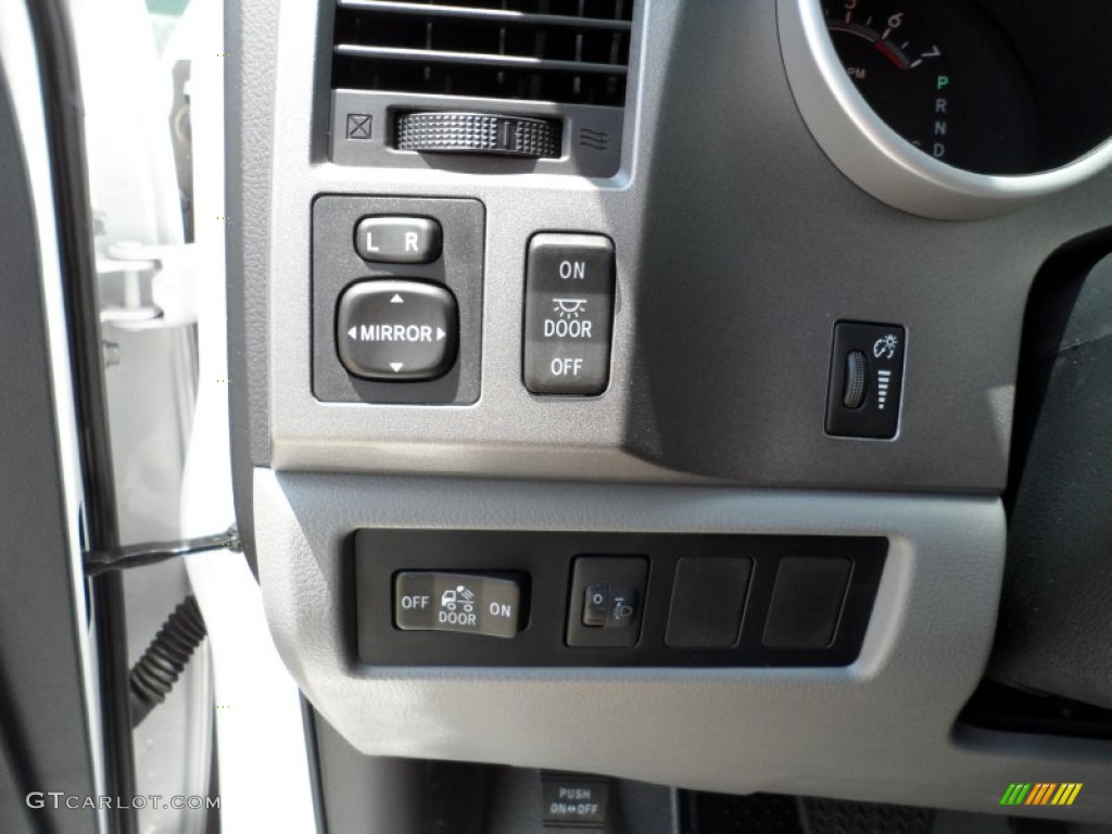 2011 Toyota Tundra SR5 CrewMax Controls Photo #50508745