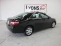 Black - Camry LE Photo No. 20