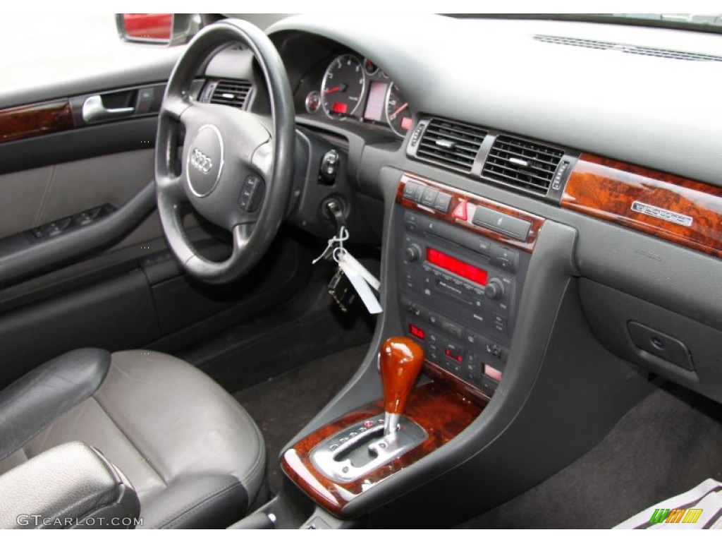 Platinum/Saber Black Interior 2004 Audi Allroad 4.2 quattro Avant Photo #50509087