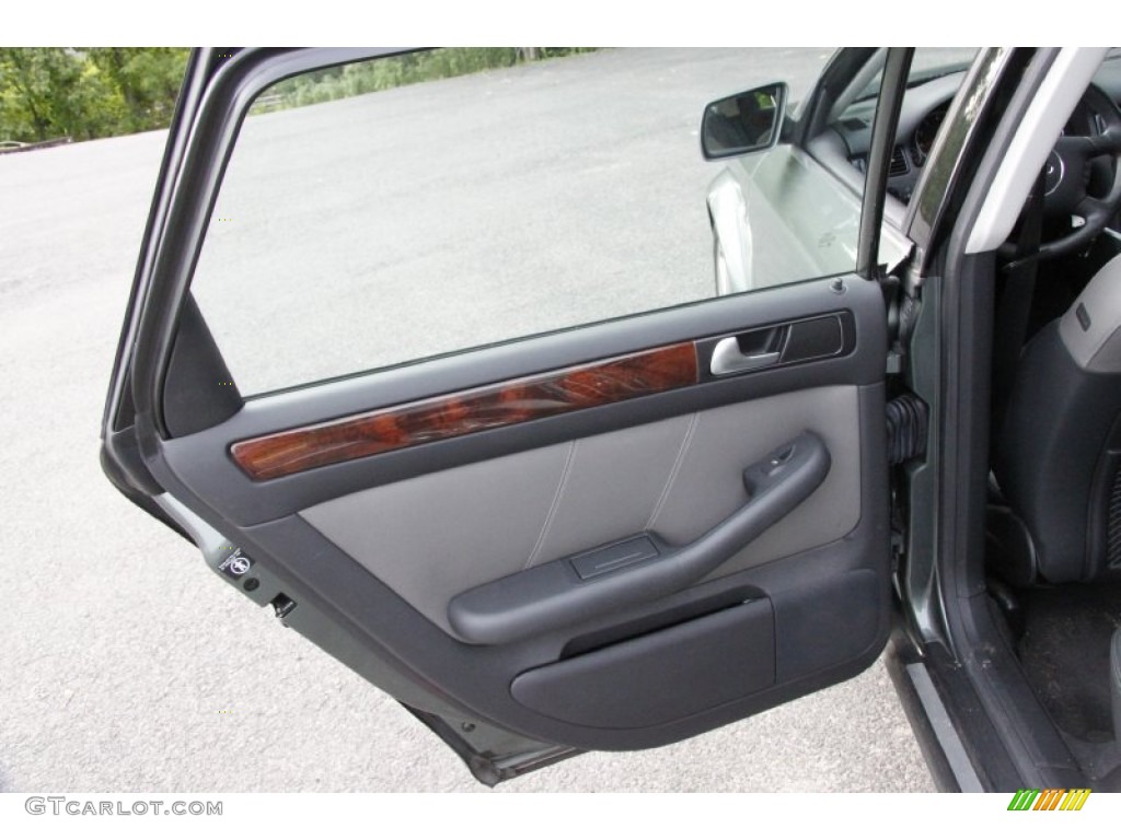 2004 Audi Allroad 4.2 quattro Avant Platinum/Saber Black Door Panel Photo #50509231