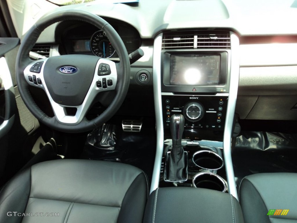 2011 Ford Edge Sport Charcoal Black/Silver Smoke Metallic Dashboard Photo #50510740