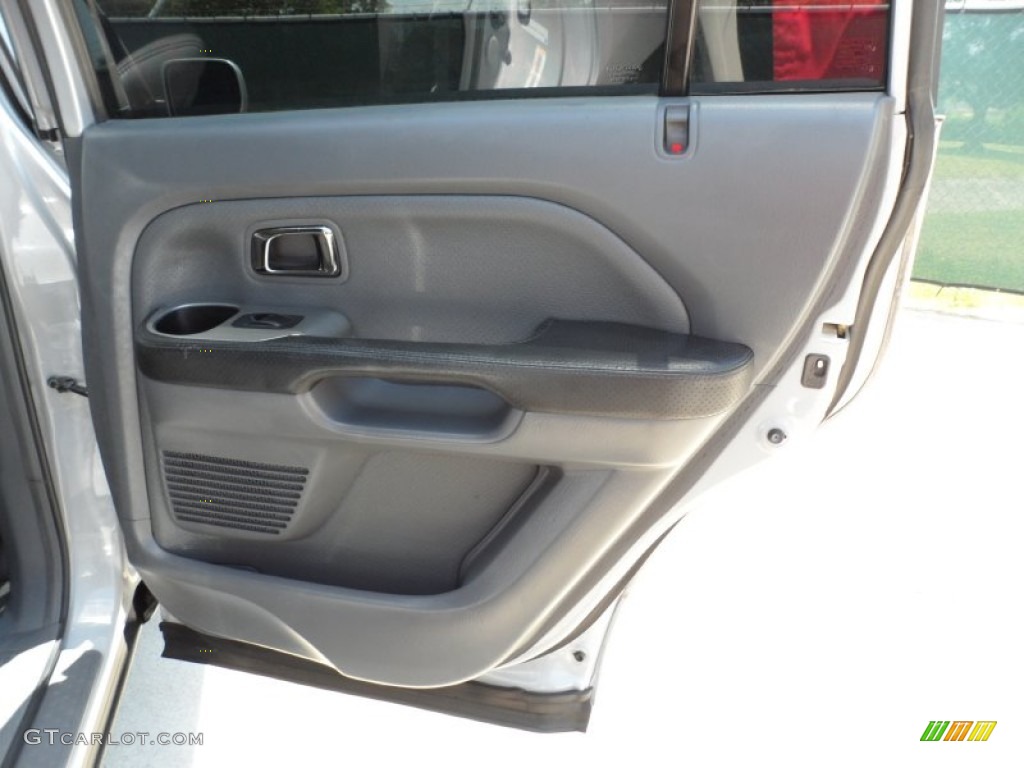 2003 Honda Pilot EX-L 4WD Gray Door Panel Photo #50512081