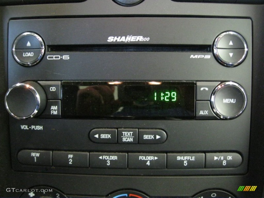 2008 Ford Mustang Bullitt Coupe Controls Photo #50513202
