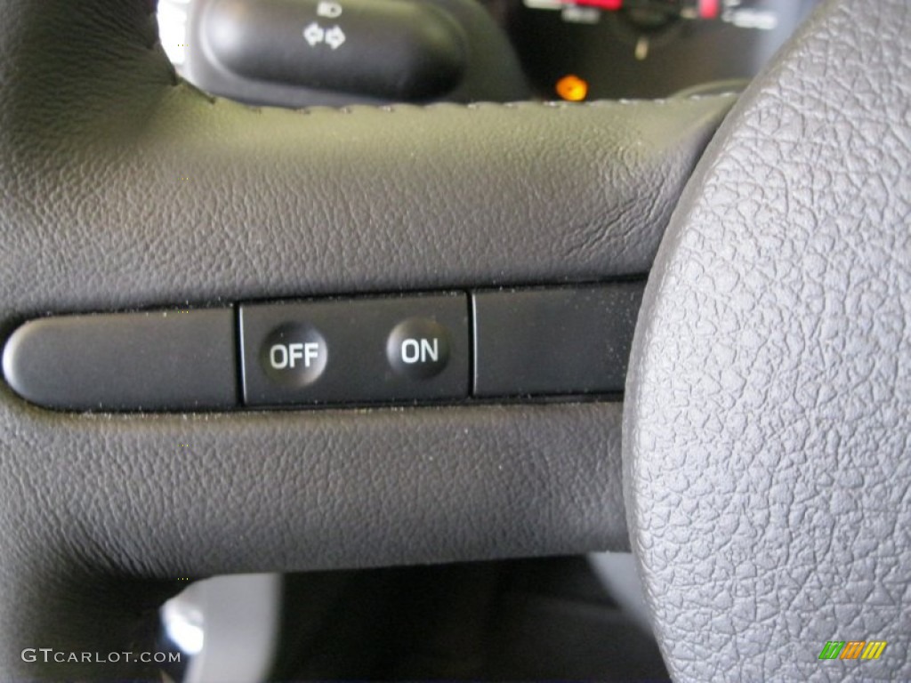 2008 Ford Mustang Bullitt Coupe Controls Photo #50513254