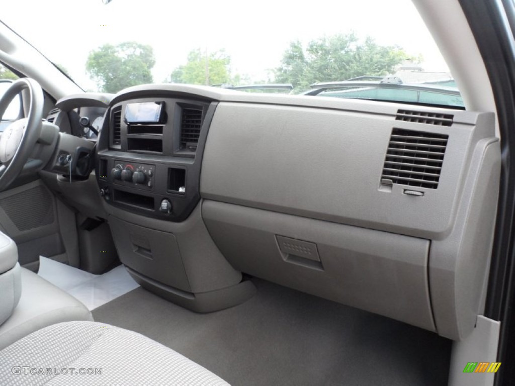 2008 Ram 1500 ST Quad Cab - Brilliant Black Crystal Pearl / Khaki photo #32