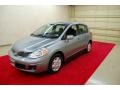 Magnetic Gray - Versa 1.8 S Hatchback Photo No. 3