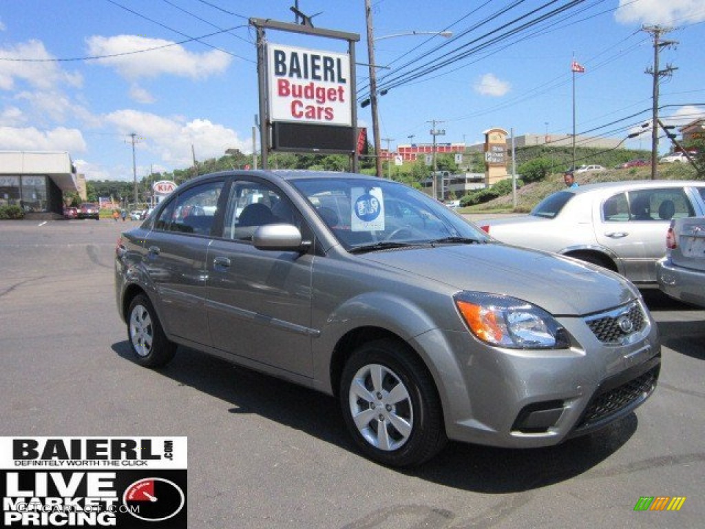 2010 Rio LX Sedan - Titanium / Gray photo #1