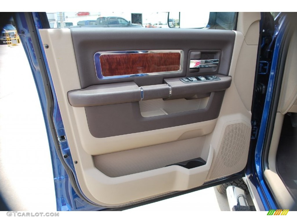 2011 Dodge Ram 2500 HD Laramie Mega Cab 4x4 Light Pebble Beige/Bark Brown Door Panel Photo #50520016